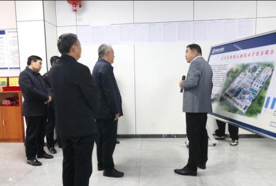 市人大常委會副主任李俊峰到俊源石油視察安全生產工作