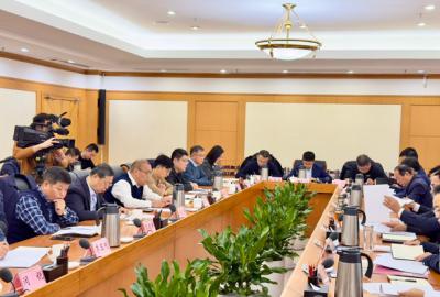 東營市政府組織召開2024年第三次企業家懇談會